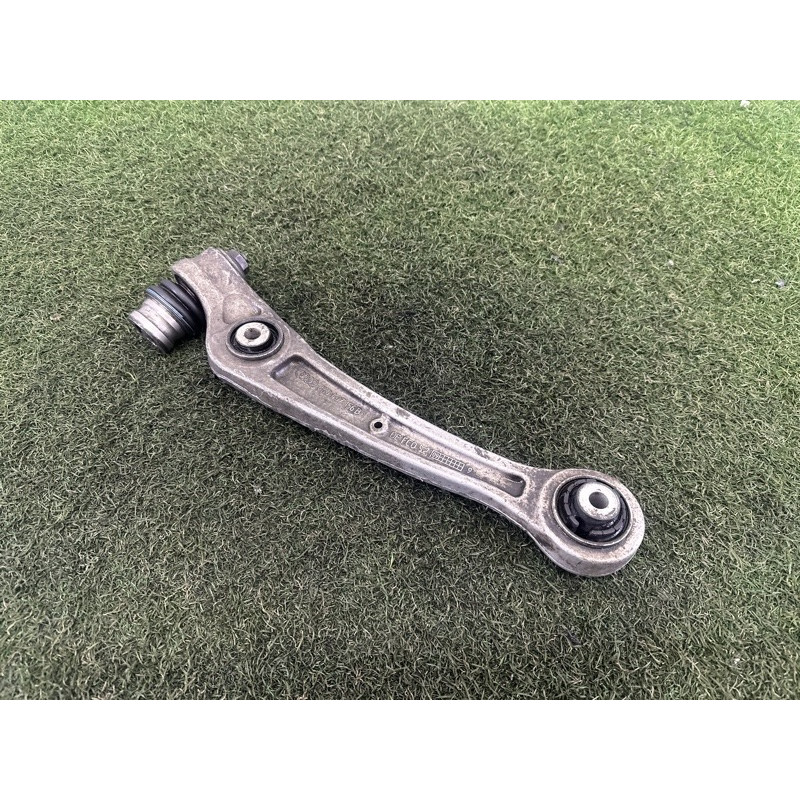 Рычаг подвески (подвеска) AUDI Q5 8R 2010 3.2 CALB 8K0407152C