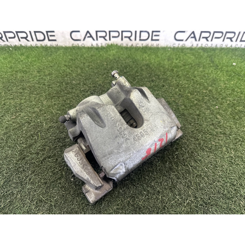 Суппорт тормозной (тормозная система) Jeep Grand Cherokee WK2 2018 3.6 68138843AA