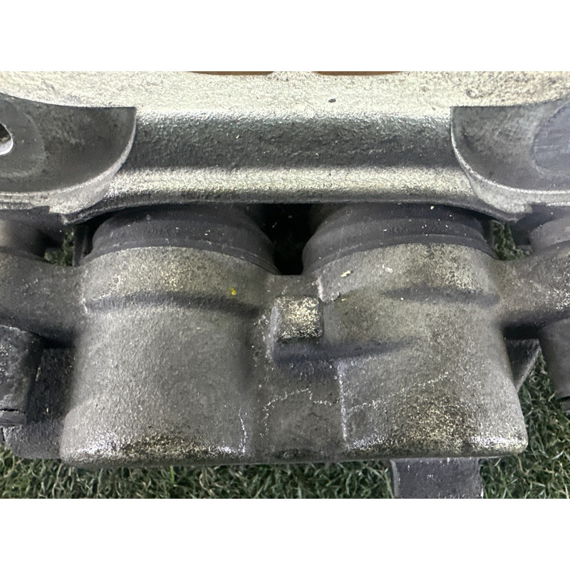 Суппорт тормозной (тормозная система) Jeep Grand Cherokee WK2 2018 3.6 68138843AA