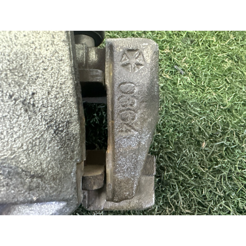 Суппорт тормозной (тормозная система) Jeep Grand Cherokee WK2 2018 3.6 68138843AA