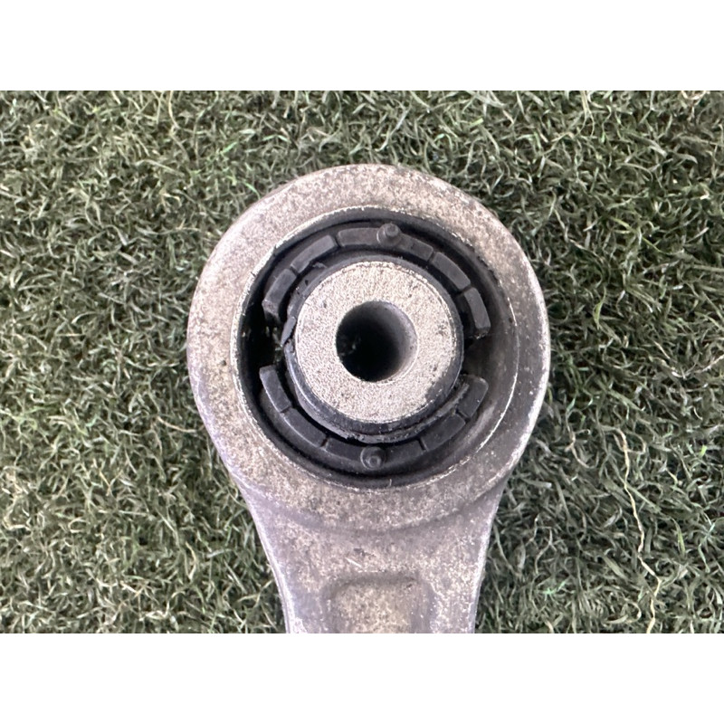 Рычаг подвески (подвеска) AUDI Q5 8R 2010 3.2 CALB 8K0407151C