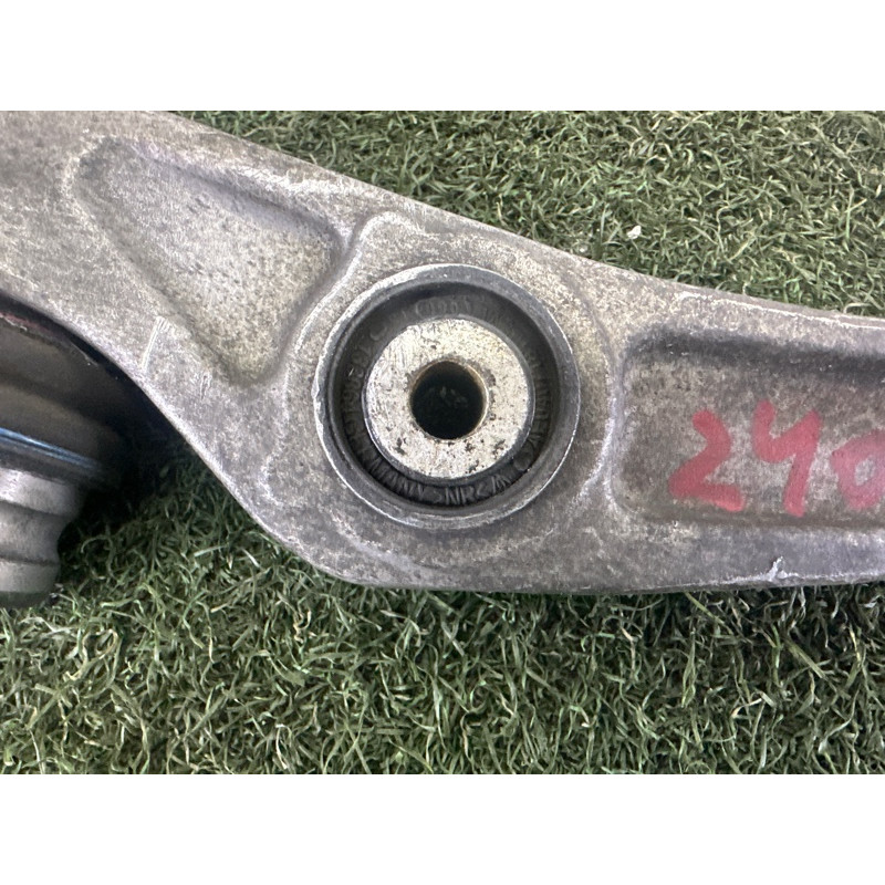 Рычаг подвески (подвеска) AUDI Q5 8R 2010 3.2 CALB 8K0407151C