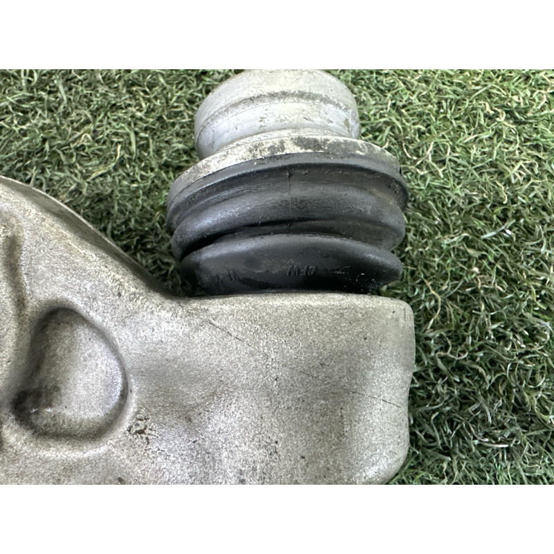 Рычаг подвески (подвеска) AUDI A8 D4 2011 4.2 CDRA 4H0407152C