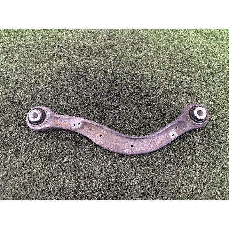 Рычаг подвески (подвеска) LAND ROVER RANGE ROVER Sport L494 2016 3.0 Diesel LR037690