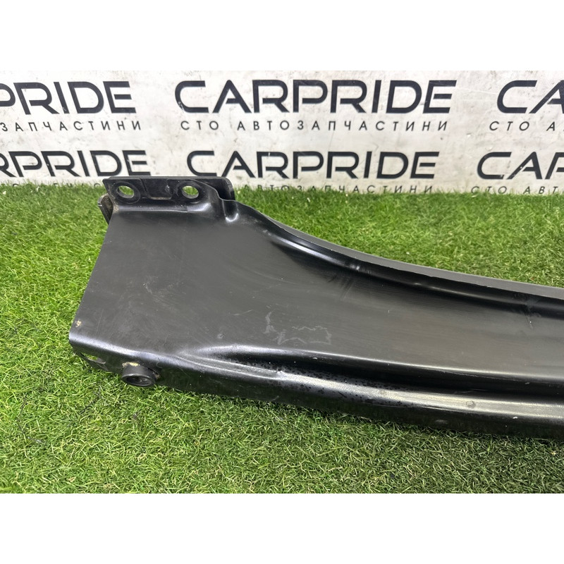 Усилитель бампера (наружные элементы кузова) Volkswagen Touareg NF 2012 3.0 TDI 7P0807309