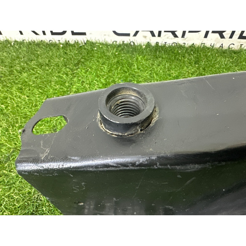 Усилитель бампера (наружные элементы кузова) Volkswagen Touareg NF 2012 3.0 TDI 7P0807309