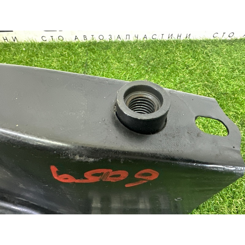 Усилитель бампера (наружные элементы кузова) Volkswagen Touareg NF 2012 3.0 TDI 7P0807309