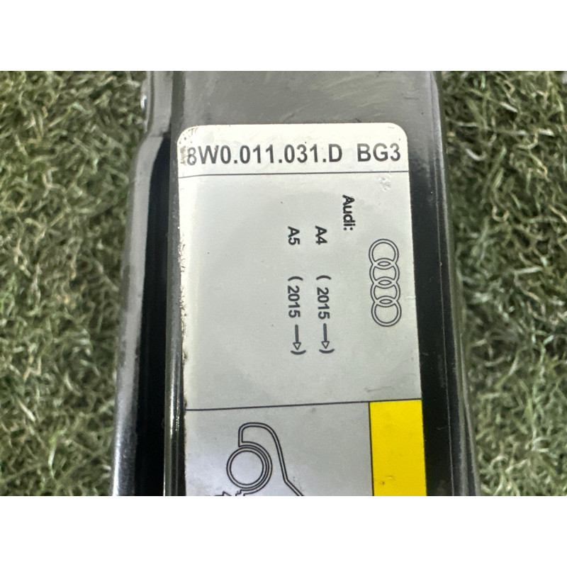 Домкрат (аксессуары) AUDI A4 B9 2018 2.0 DBPA 8W0011031C