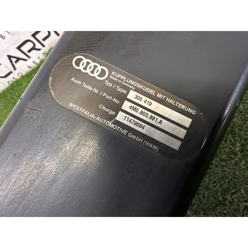 Фаркоп (кузов и элементы) AUDI Q7 4M 2017 3.0 CREC 4M0803881A