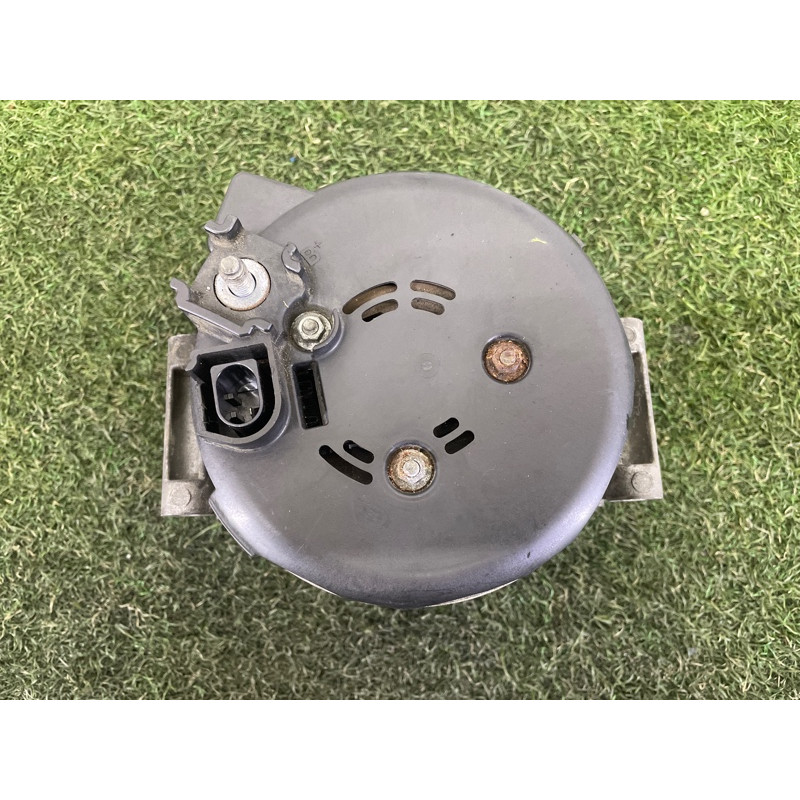 Генератор (электрика) AUDI Q7 4M 2017 3.0 CREC 06E903024Q