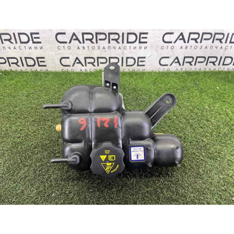 Бачок расширительный (система охлаждения) Jeep Grand Cherokee WK2 2018 3.6 68244088AA