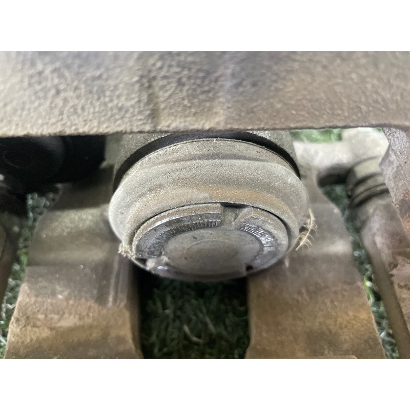 Суппорт тормозной (тормозная система) AUDI Q5 FY 2018 2.0 DAYB 80A615403A