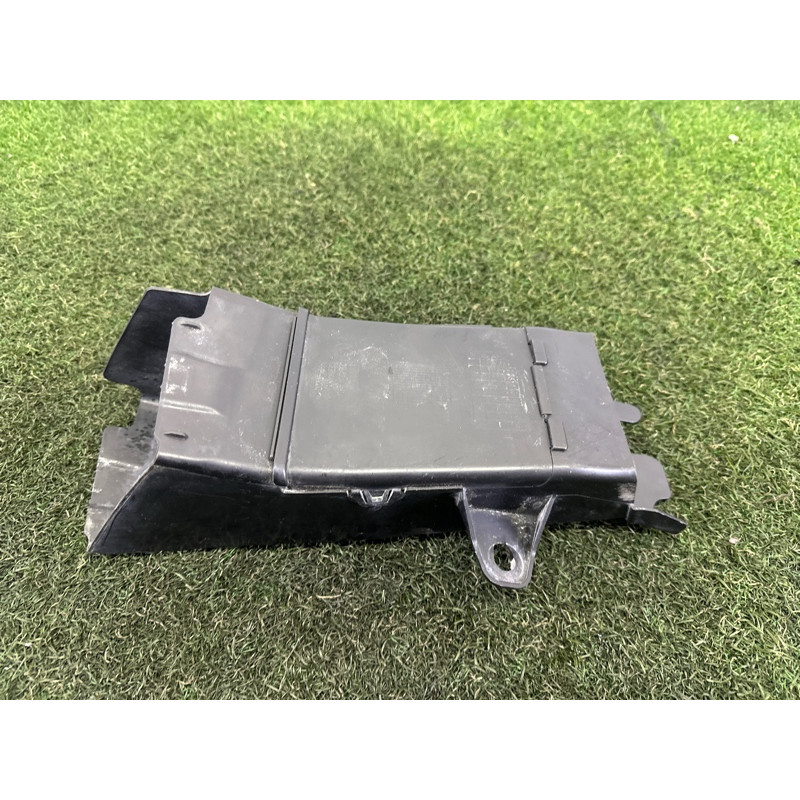 Воздуховод тормозов (кузов и элементы) BMW 7-series F01 2011 3.0 N54 51747184155