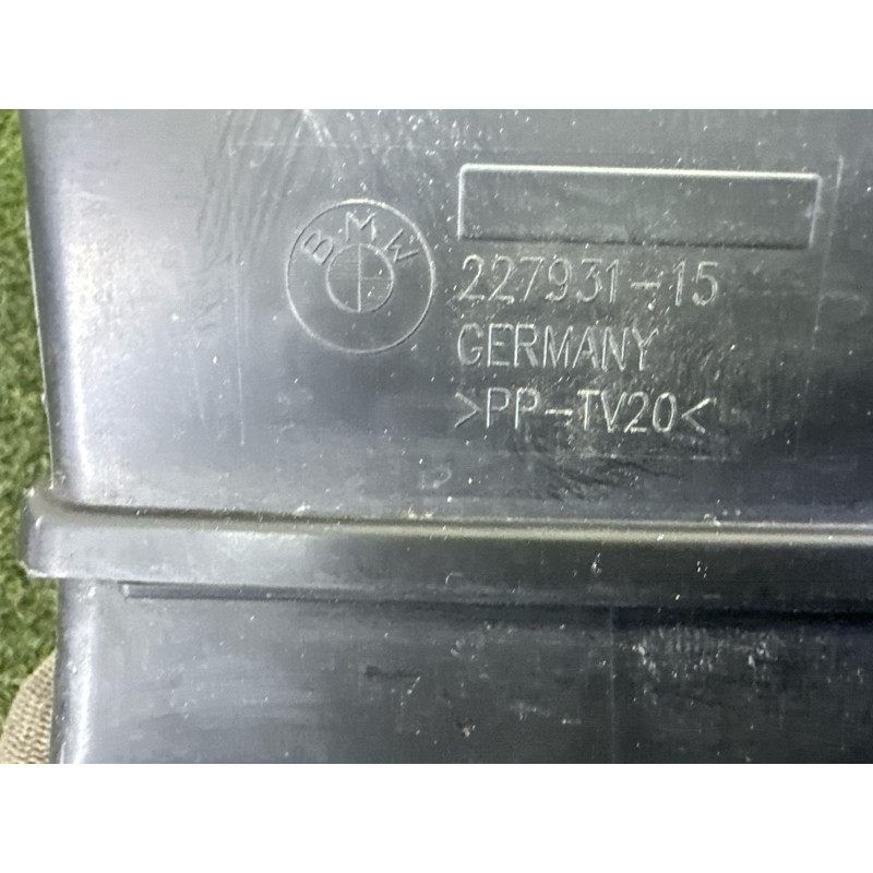 Воздуховод тормозов (кузов и элементы) BMW 7-series F01 2011 3.0 N54 51747184155