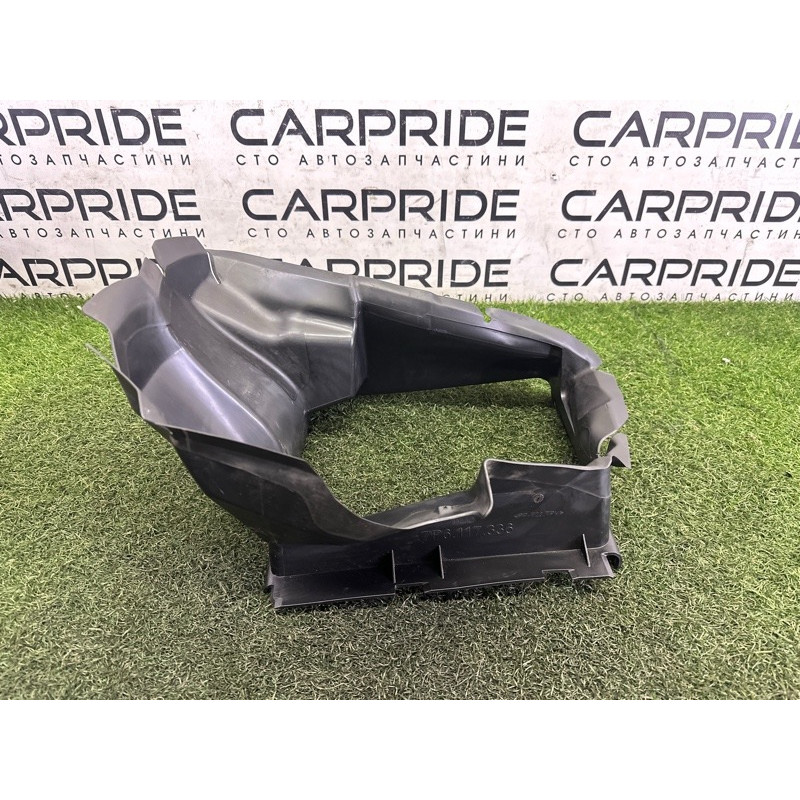 Воздуховод радиатора (кузов и элементы) Volkswagen Touareg NF 2012 3.0 Hybrid CGFA 7P6117336