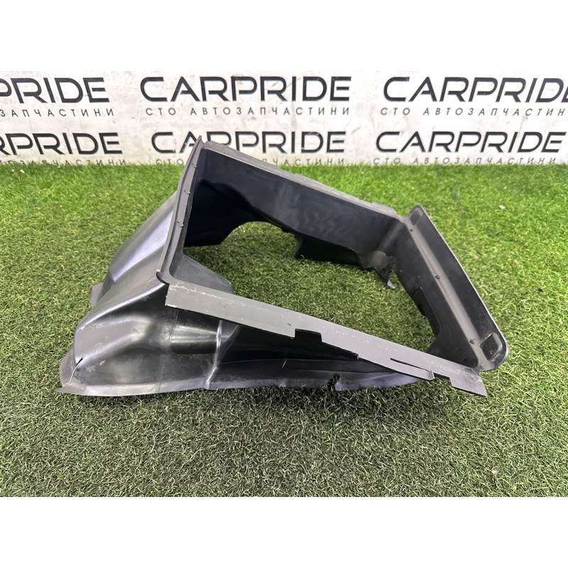 Воздуховод радиатора (кузов и элементы) Volkswagen Touareg NF 2012 3.0 Hybrid CGFA 7P6117336