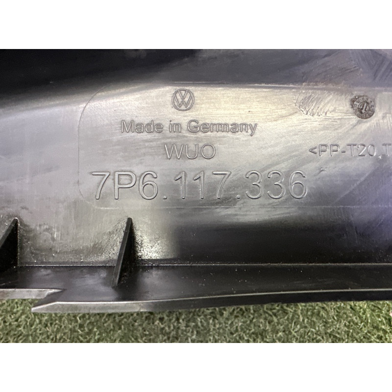 Воздуховод радиатора (кузов и элементы) Volkswagen Touareg NF 2012 3.0 Hybrid CGFA 7P6117336