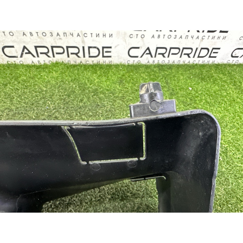 Воздуховод радиатора (кузов и элементы) BMW 7-series F01 2011 3.0 N54 51747184157