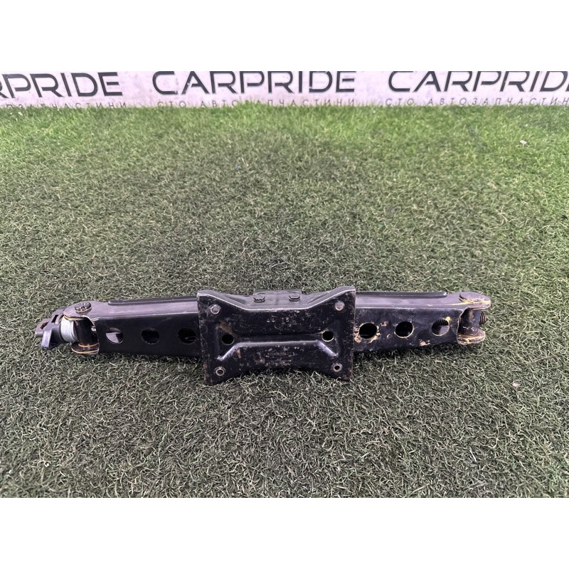 Домкрат (аксессуары) AUDI A3 8V 2016 1.8 CNSB 8V0011031B