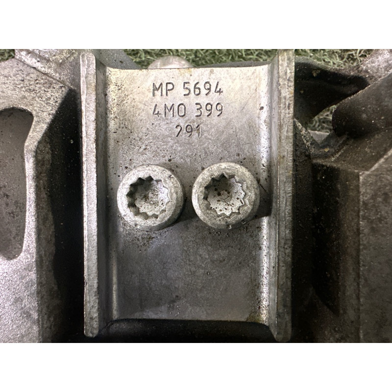 Подушка КПП (трансмиссия) AUDI Q7 4M 2017 3.0 CREC 4M0399153N