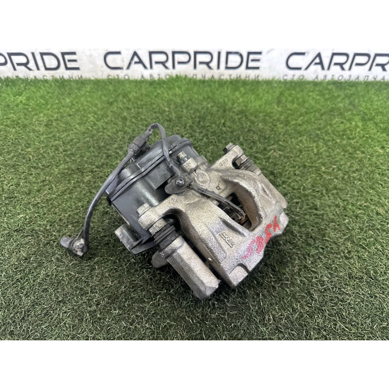 Суппорт тормозной (тормозная система) AUDI A4 B9 2018 2.0 DBPA 8W0615404