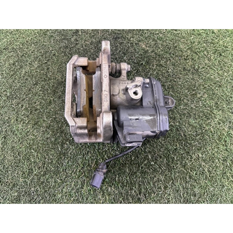 Суппорт тормозной (тормозная система) AUDI A4 B9 2018 2.0 DBPA 8W0615404