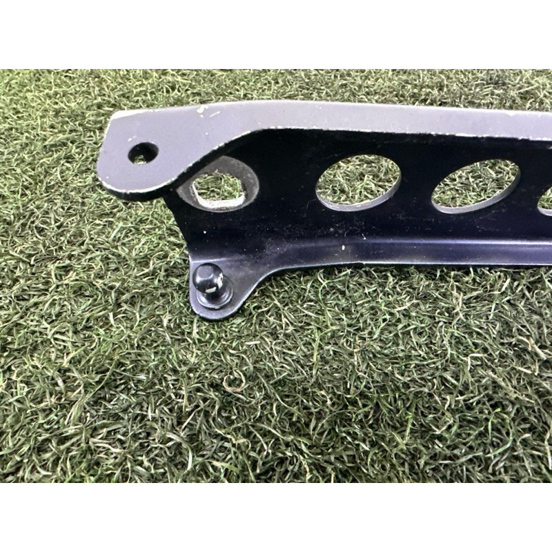 Петля капота (кузов и элементы) AUDI A8 D4 2011 4.2 CDRA 4H0823302D