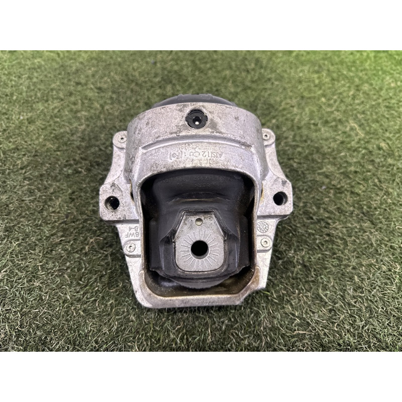 Подушка двигателя (двигатель и элементы) AUDI Q5 8R 2010 3.2 CALB 8R0199381AB