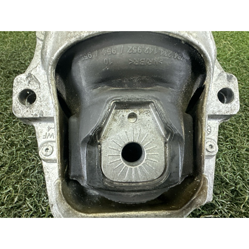 Подушка двигателя (двигатель и элементы) AUDI Q5 8R 2010 3.2 CALB 8R0199381AB