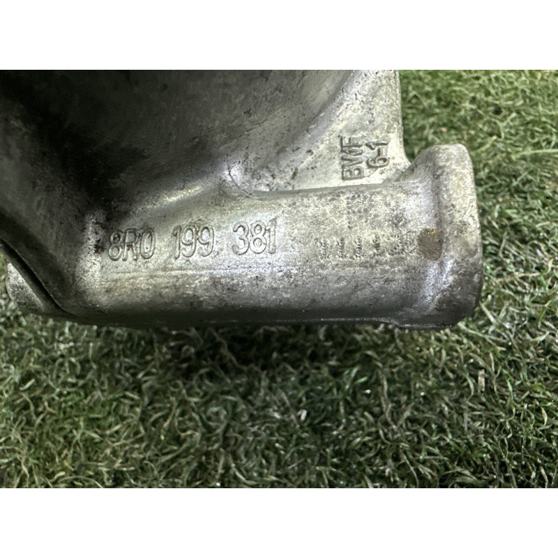 Подушка двигателя (двигатель и элементы) AUDI Q5 8R 2010 3.2 CALB 8R0199381AB