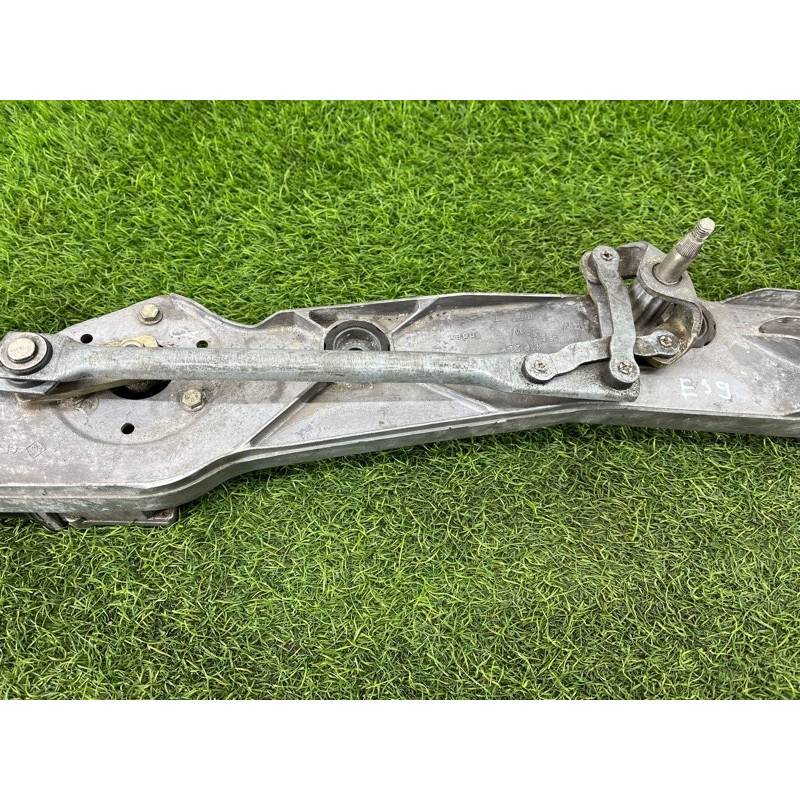 Трапеция дворников (кузов и элементы) BMW 5-series E39 8360601