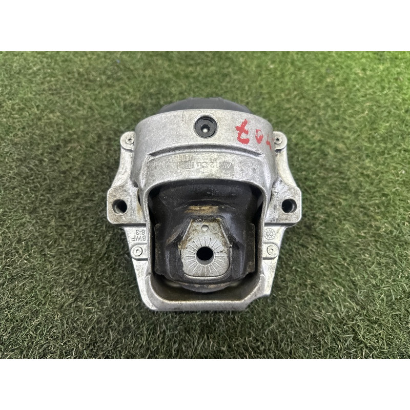 Подушка двигуна (двигун та елементи) AUDI Q5 8R 2010 3.2 CALB 8R0199381R