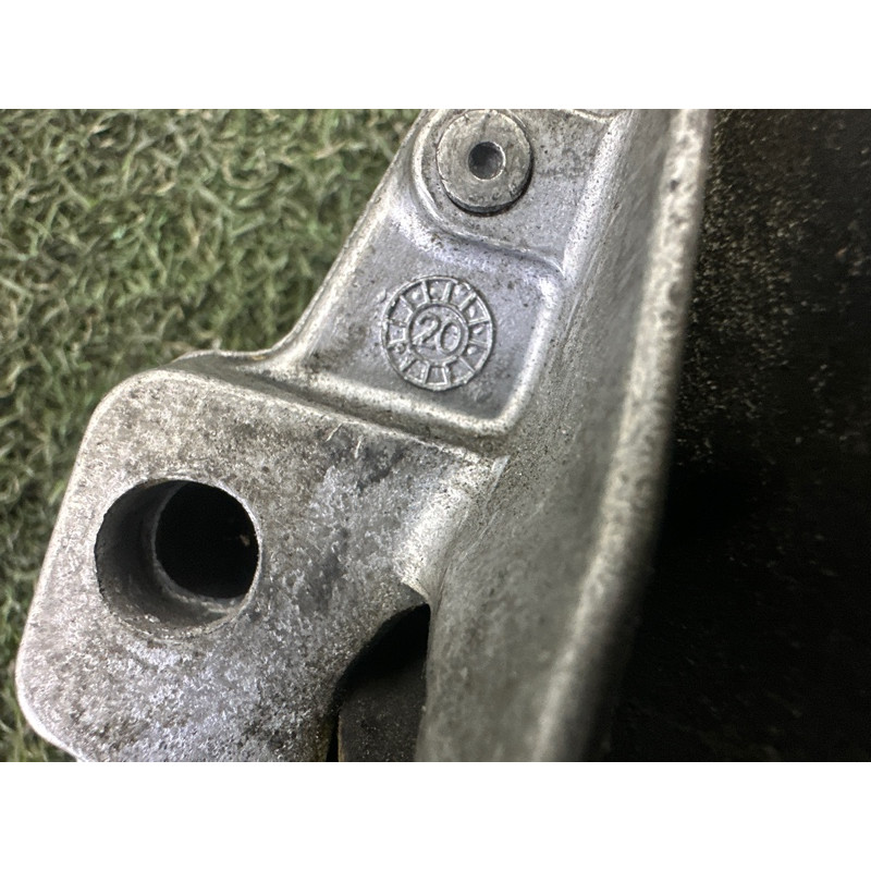 Подушка двигуна (двигун та елементи) AUDI Q5 8R 2010 3.2 CALB 8R0199381R