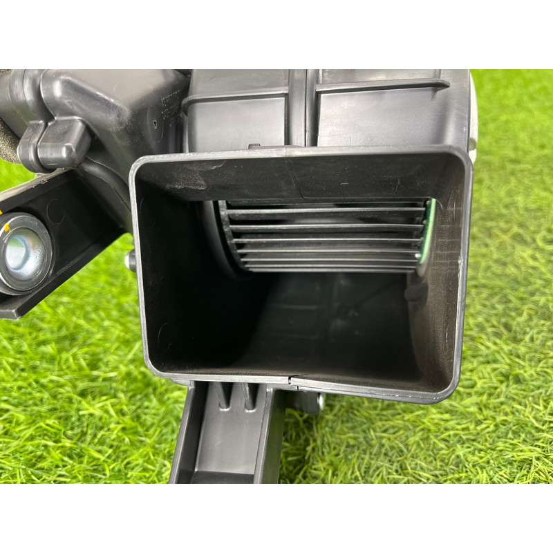 Вентилятор охлаждения батареи (система охлаждения) Hyundai Ioniq AE 2018 1.6 Hybrid 37580G2510