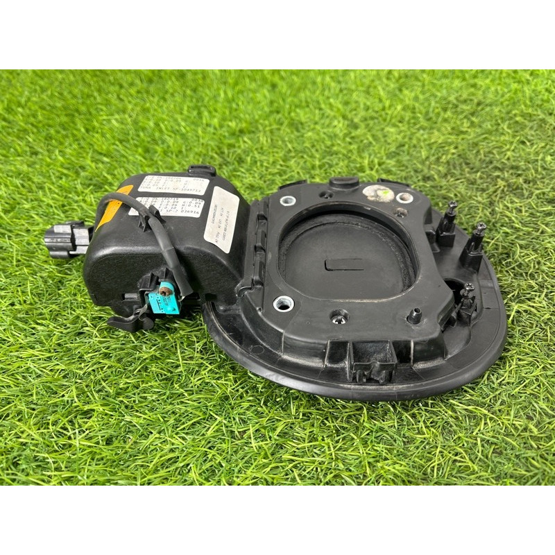 Лючок разъёма зарядки (кузов и элементы) Hyundai Ioniq AE 2018 1.6 Hybrid 81596G7000