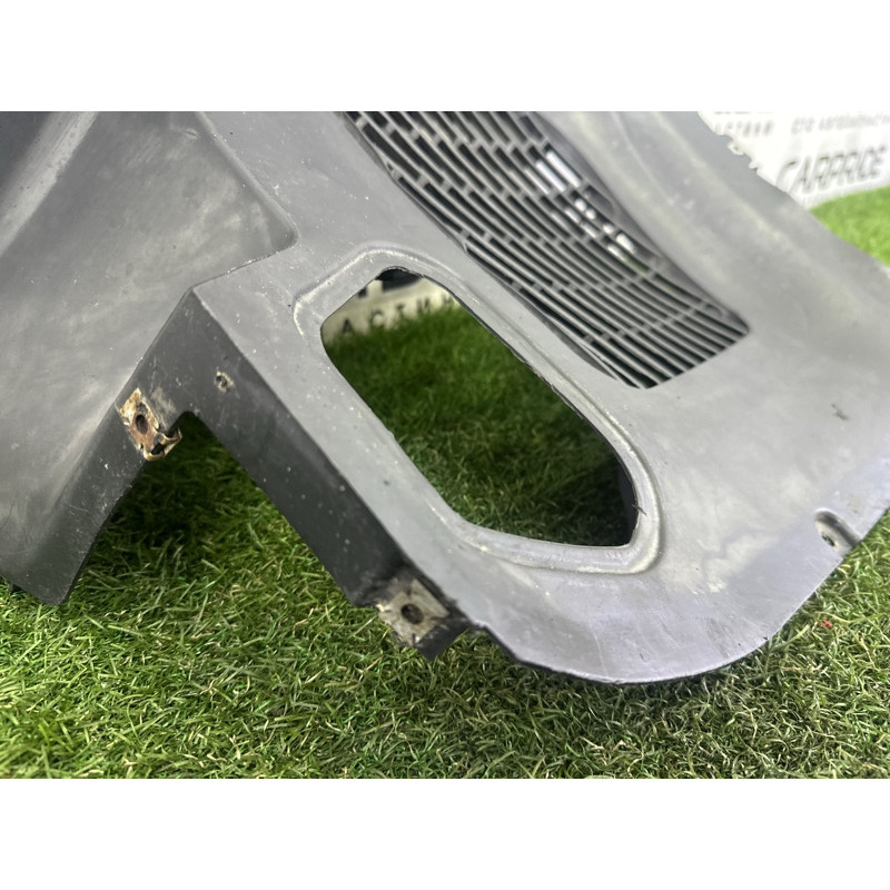 Подкрылок (кузов и элементы) Volkswagen Touareg NF 2012 3.0 Hybrid CGFA 7P6805912D9B9