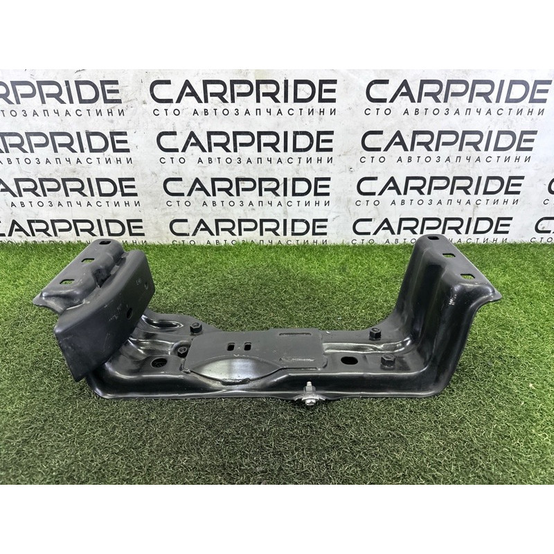 Кронштейн КПП (трансмиссия) Jeep Grand Cherokee WK2 2018 3.6 68252525AA