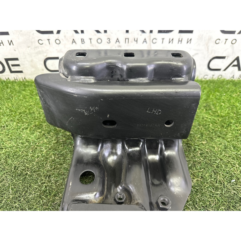 Кронштейн КПП (трансмиссия) Jeep Grand Cherokee WK2 2018 3.6 68252525AA