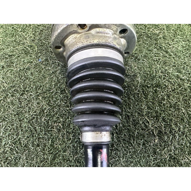 Привід (трансмісія) Volkswagen Touareg NF 2012 3.0 TDI 7P0407271C