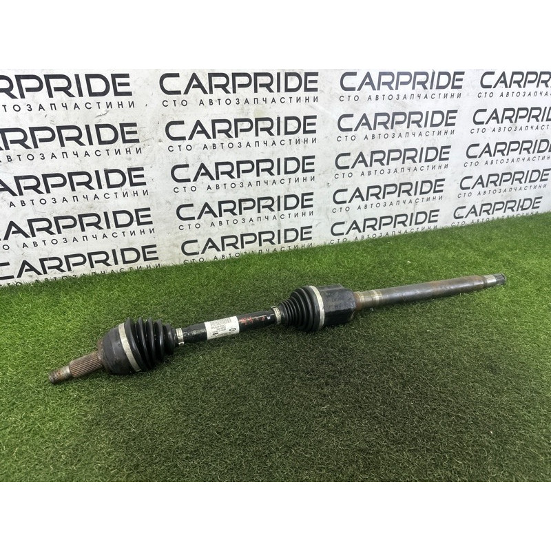 Привод (трансмиссия) LAND ROVER RANGE ROVER Sport L494 2016 3.0 Diesel LR064635