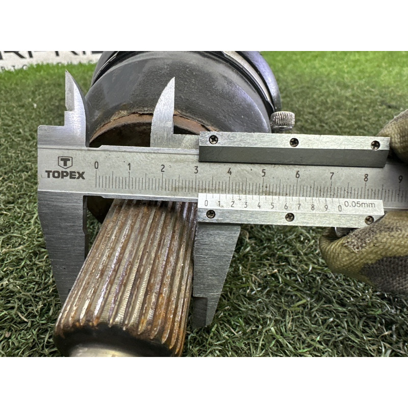 Привод (трансмиссия) LAND ROVER RANGE ROVER Sport L494 2016 3.0 Diesel LR064635