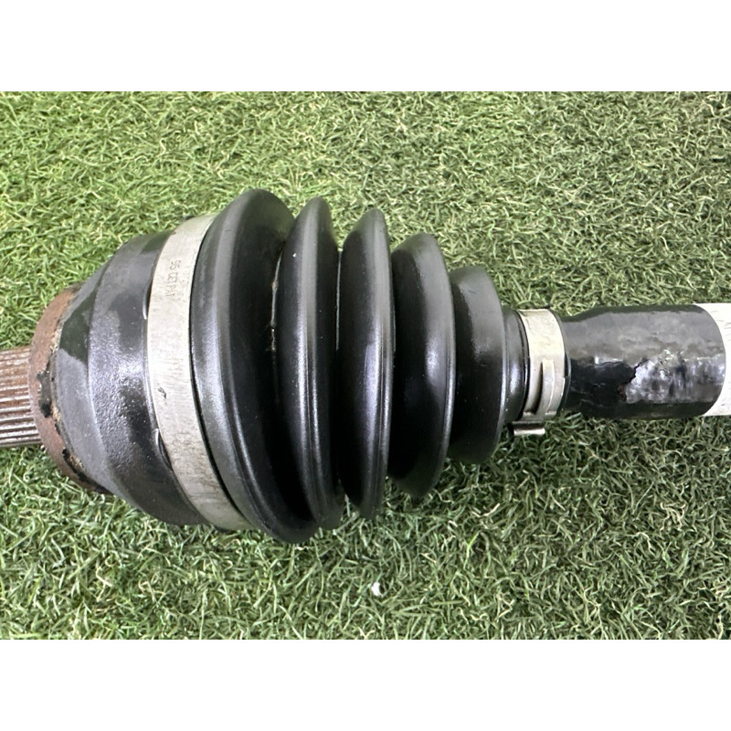 Привод (трансмиссия) LAND ROVER RANGE ROVER Sport L494 2016 3.0 Diesel LR064635