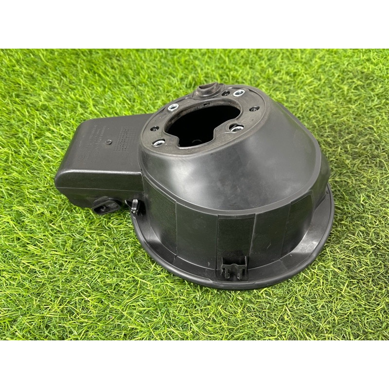 Лючок топливного бака (кузов и элементы) Hyundai Ioniq AE 2018 1.6 Hybrid 69513G2000