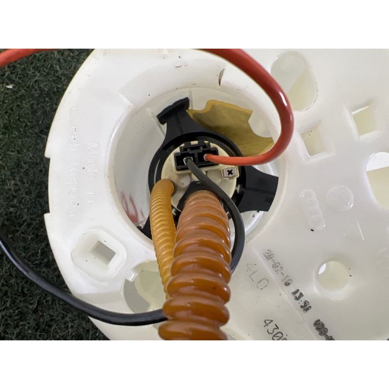 Топливный насос (топливная система) AUDI Q7 4L 2011 3.0 TFSi 4L0919087A