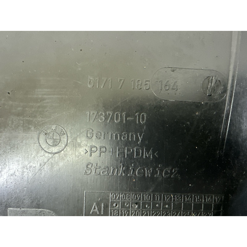 Подкрылок (кузов и элементы) BMW 7-series F01 2011 3.0 N54 51717185164