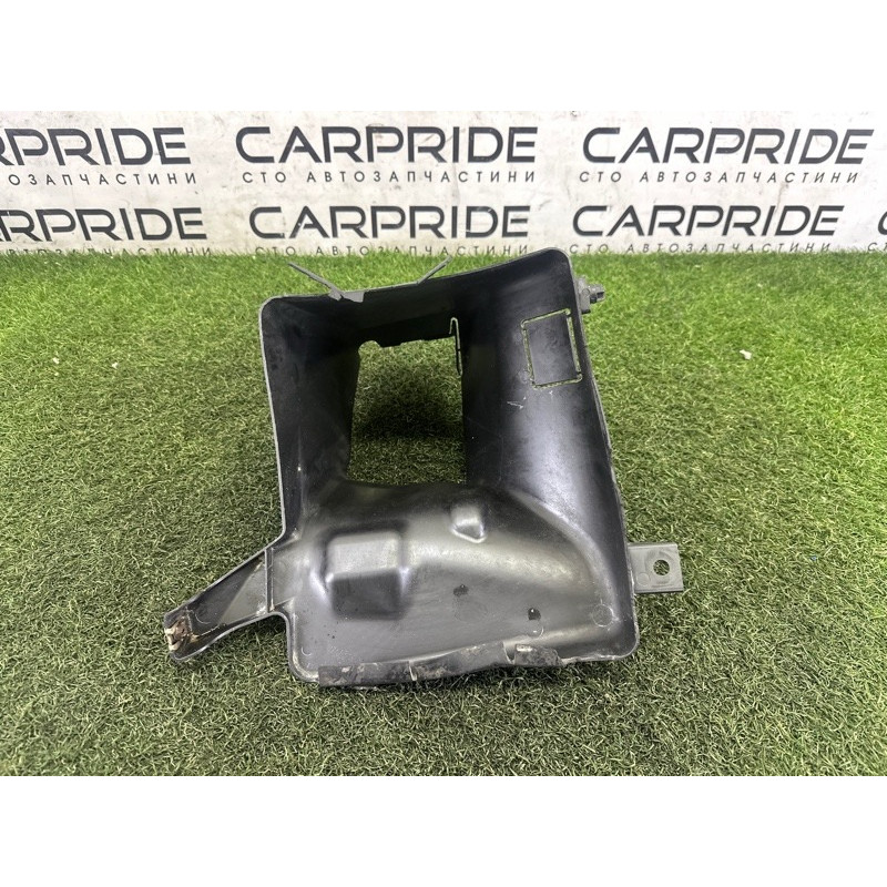 Воздуховод радиатора (кузов и элементы) BMW 7-series F01 2011 3.0 N54 51747184158