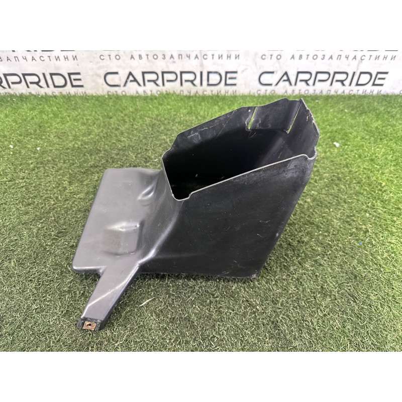 Воздуховод радиатора (кузов и элементы) BMW 7-series F01 2011 3.0 N54 51747184158