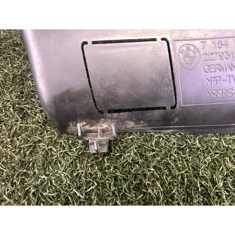 Воздуховод радиатора (кузов и элементы) BMW 7-series F01 2011 3.0 N54 51747184158