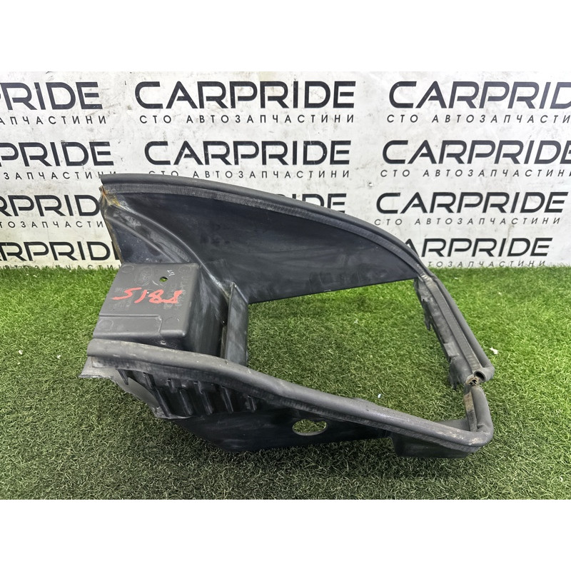 Воздуховод радиатора (кузов и элементы) LAND ROVER RANGE ROVER Sport L494 2016 3.0 Diesel LR044392