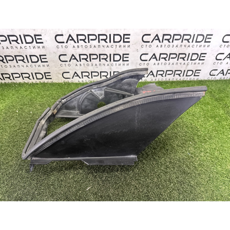 Воздуховод радиатора (кузов и элементы) LAND ROVER RANGE ROVER Sport L494 2016 3.0 Diesel LR044392